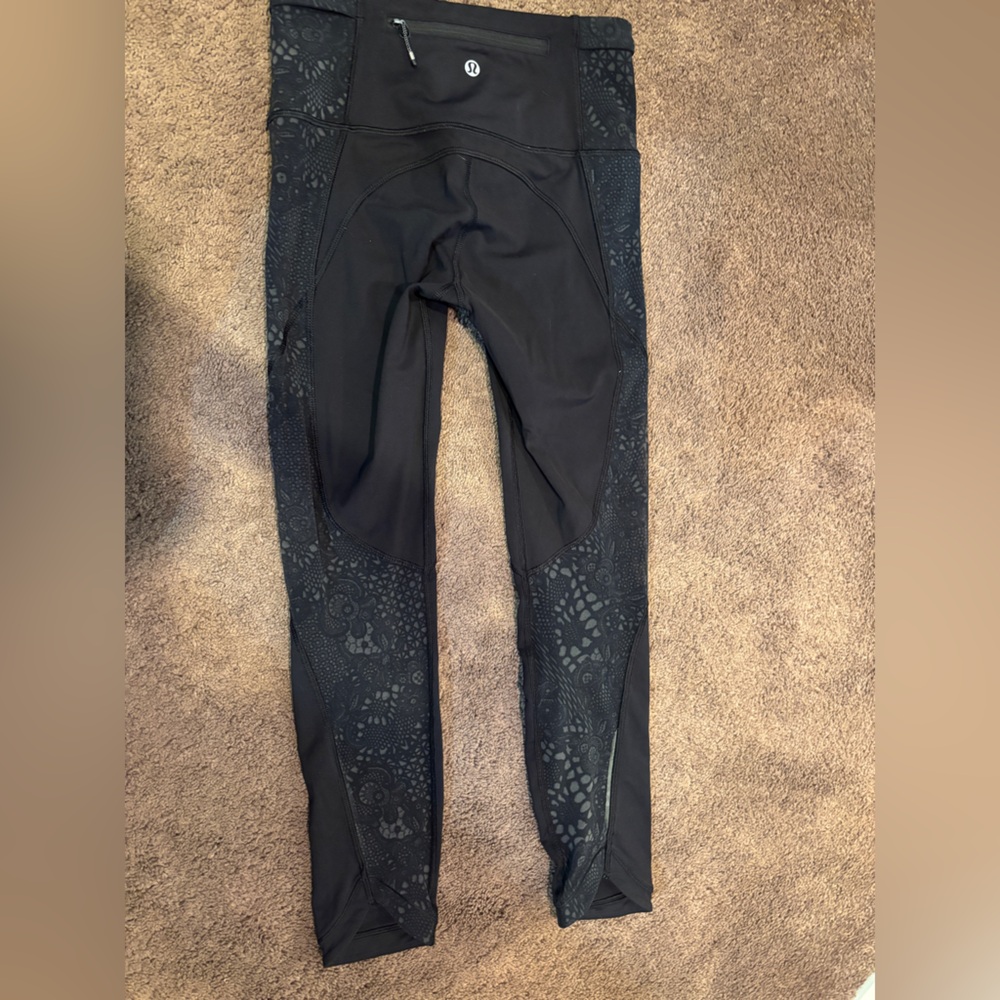Black Floral Patterned Leggings